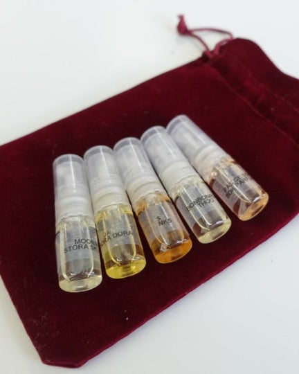 the scent sampler. - curated fragrance samples - aqueous.